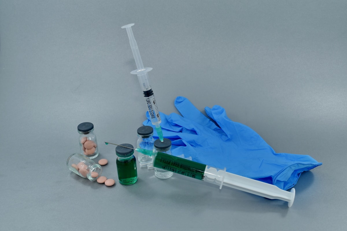UK to start human COVID-19 vaccine trials