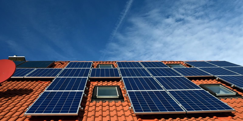 Solar panels now save money along with energy