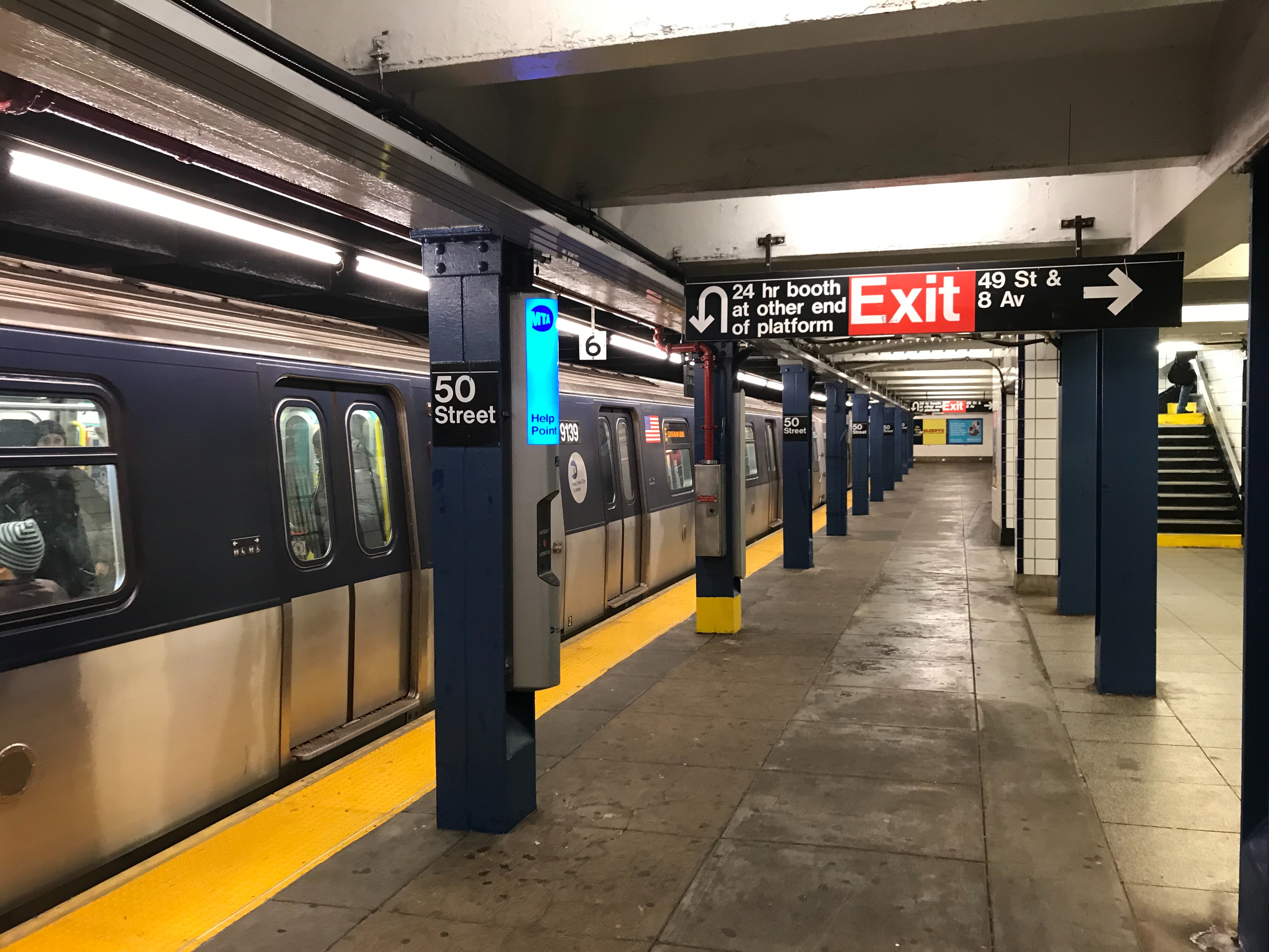 Thirty injured in New York subway shooting