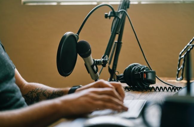 How Alpha males have asserted their online presence through podcasts