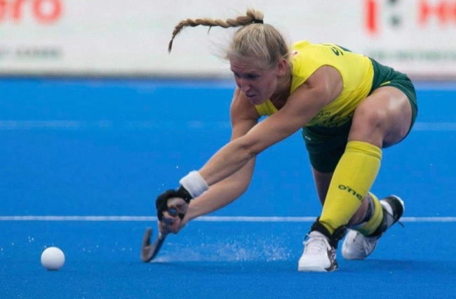 ‘Is she nuts?’: Shand’s courage shines for Hockeyroos
